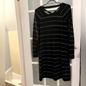 Maurice’s lightweight sweater dress with criss cross back women’s Med